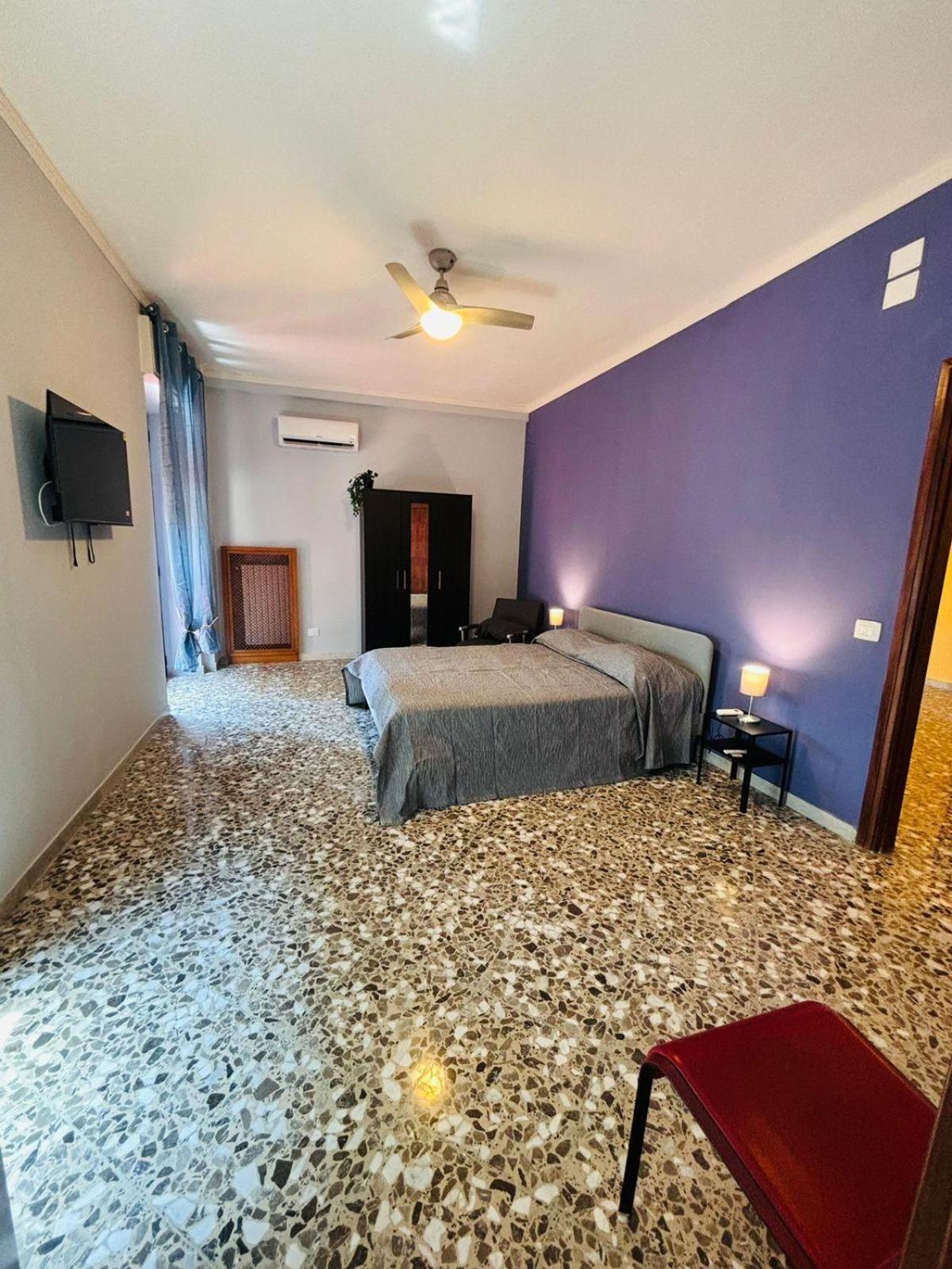 Matthias Central Rooms And Accomodation 바리 외부 사진